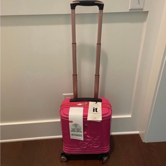 IT METALIK LUGGAGE PINK PARIS HARDSIDE LUGGAGE NEW
‼️LAST ONE IN INVENTORY ‼️ - Picture 7 of 11